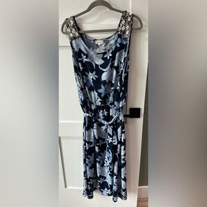 Cloth And Portrait Blue Floral Dress Seashell Accent Medium Beach Vacation XXL